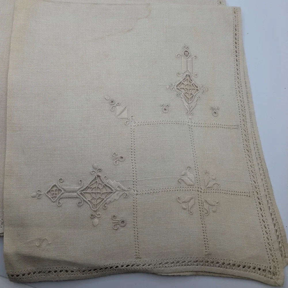 Vtg Set 12 Napkins Beige Linen Embroidered Lace Victorian 16